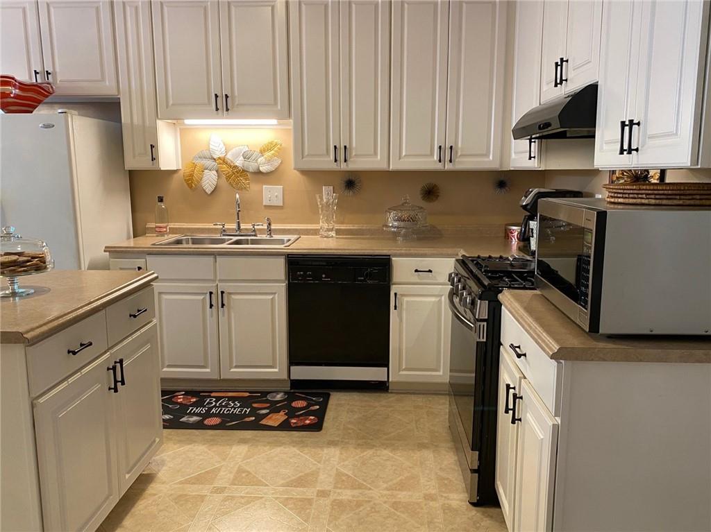 355 Wilma Court SW