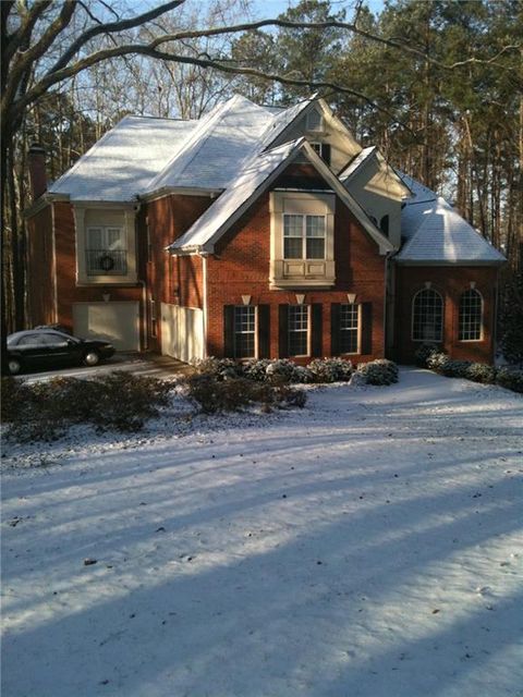 Homes For Sale - 4299 Windham Court<br/> Douglasville, GA 30135