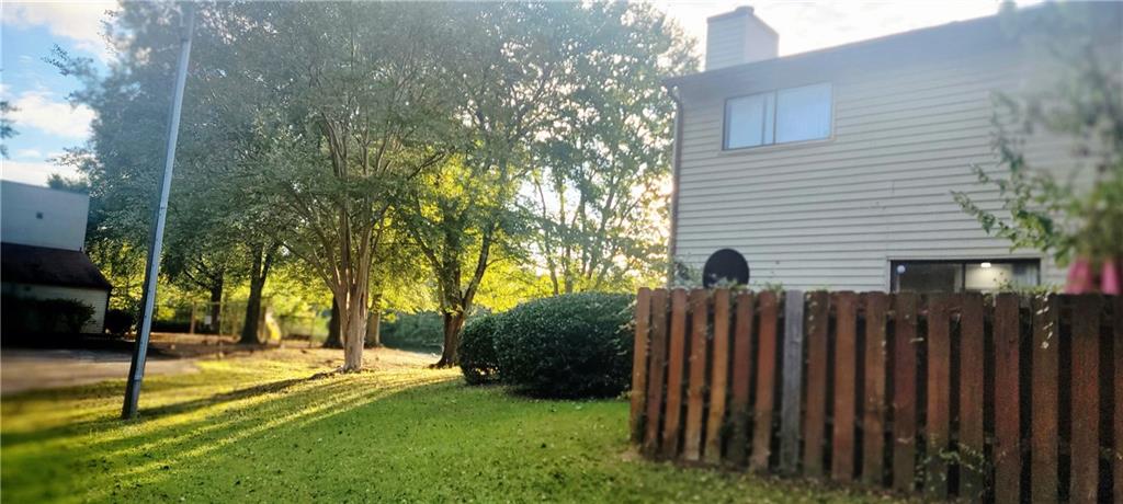 WILLOWRUN - Residential