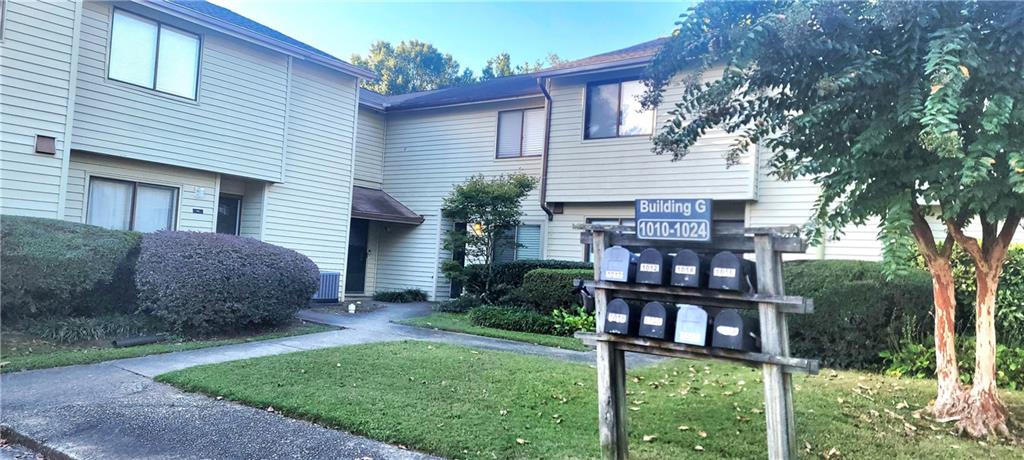 WILLOWRUN - Residential