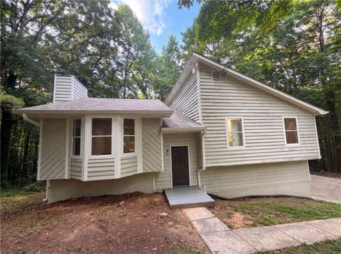 Homes For Sale - 4117 Twig Court<br/> Douglasville, GA 30135