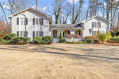 4979 Vernon Oaks Drive Atlanta GA 30338