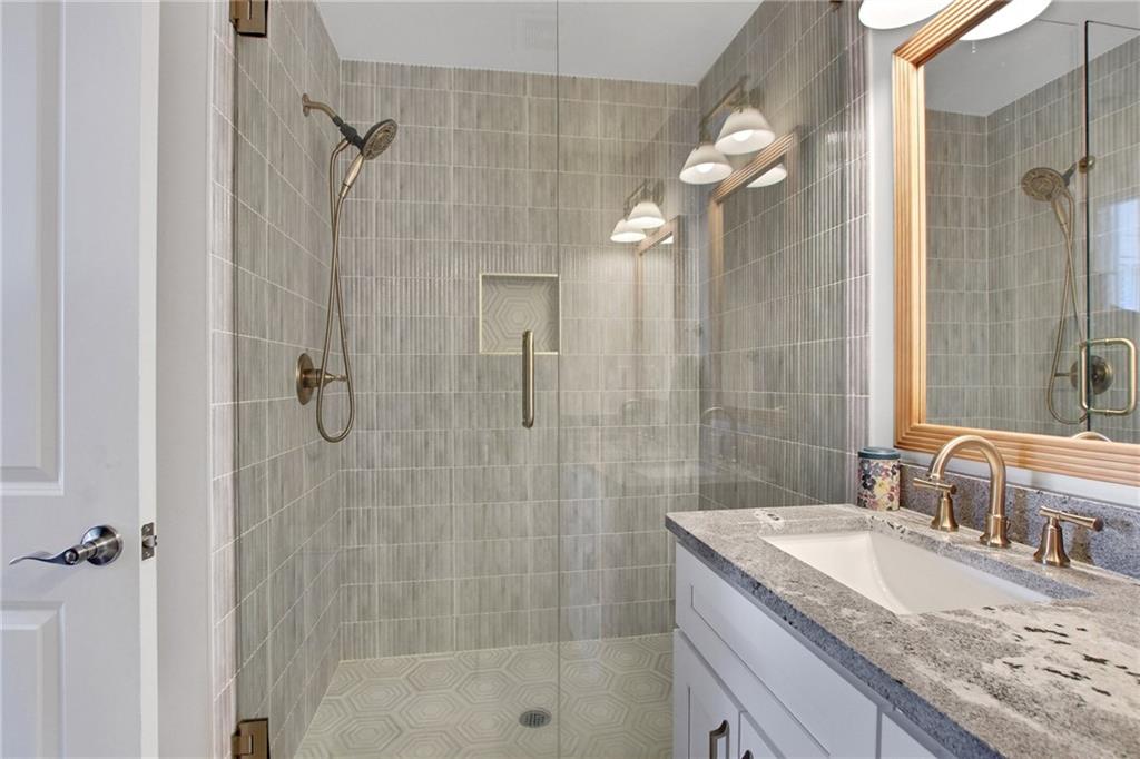 Grant Park - Residential