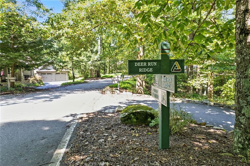 1207 Deer Run Ridge