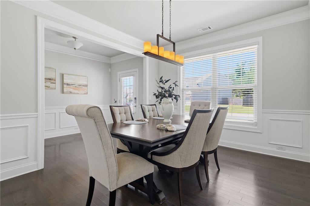 3860 Grandview Manor Drive