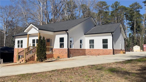 Homes For Sale - 2515 Hogan Road<br/> Atlanta, GA 30344