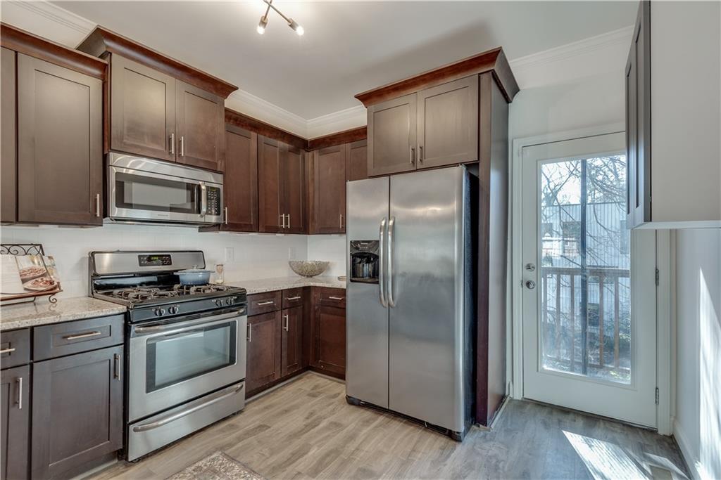 1365 Memorial Drive SE 8