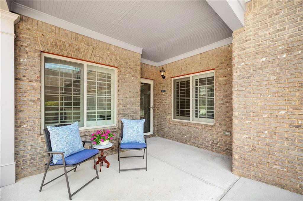 6042 Brookhaven Circle 3202