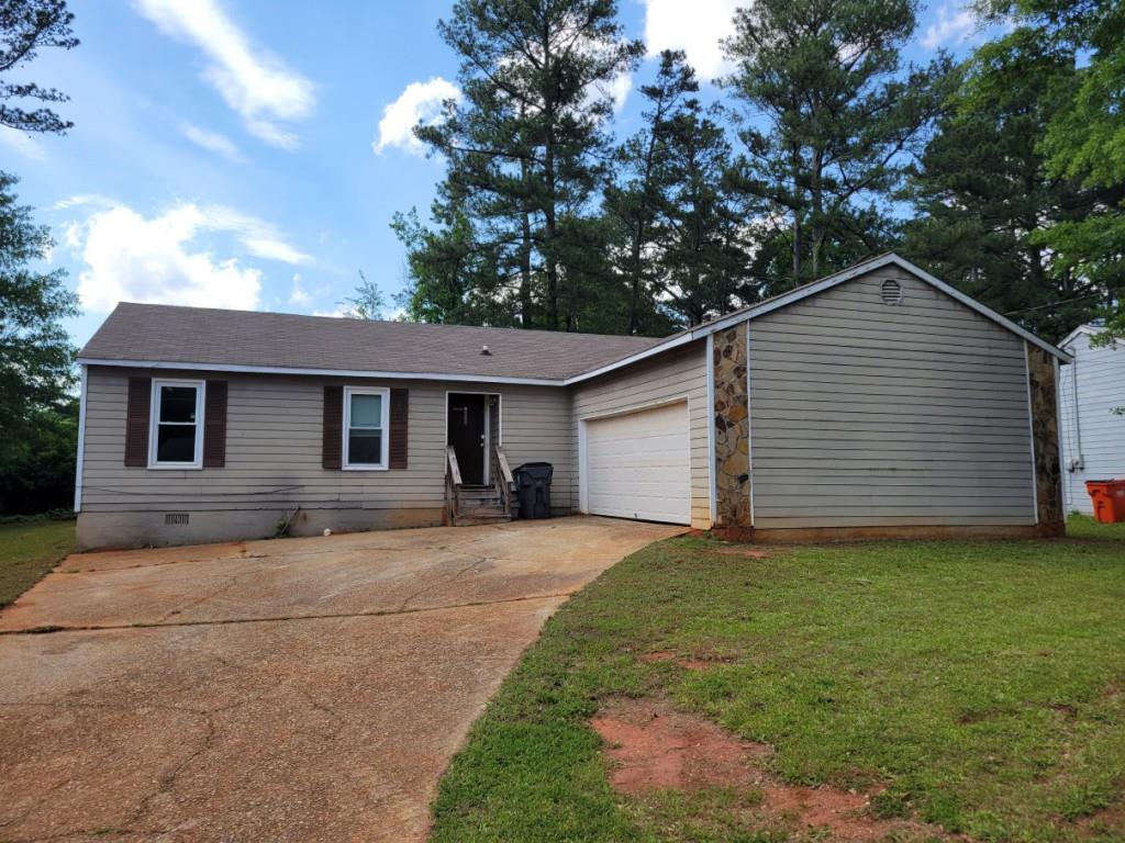 1094 Reynolds Court, Morrow, Georgia image 1