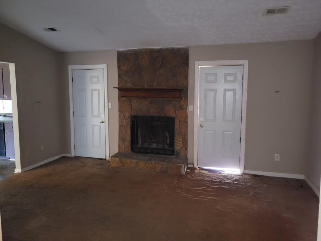 1094 Reynolds Court, Morrow, Georgia image 2