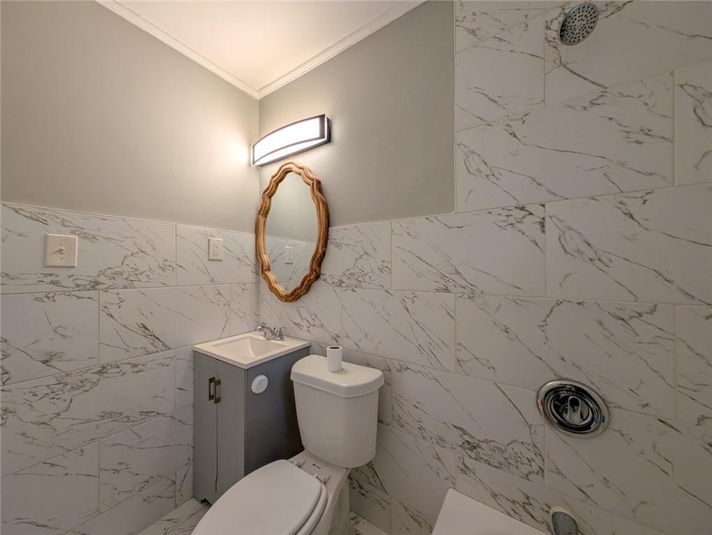 Tip Top - Residential Income