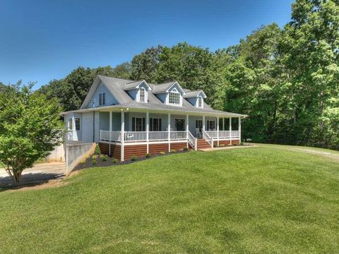 A home in Mccaysville