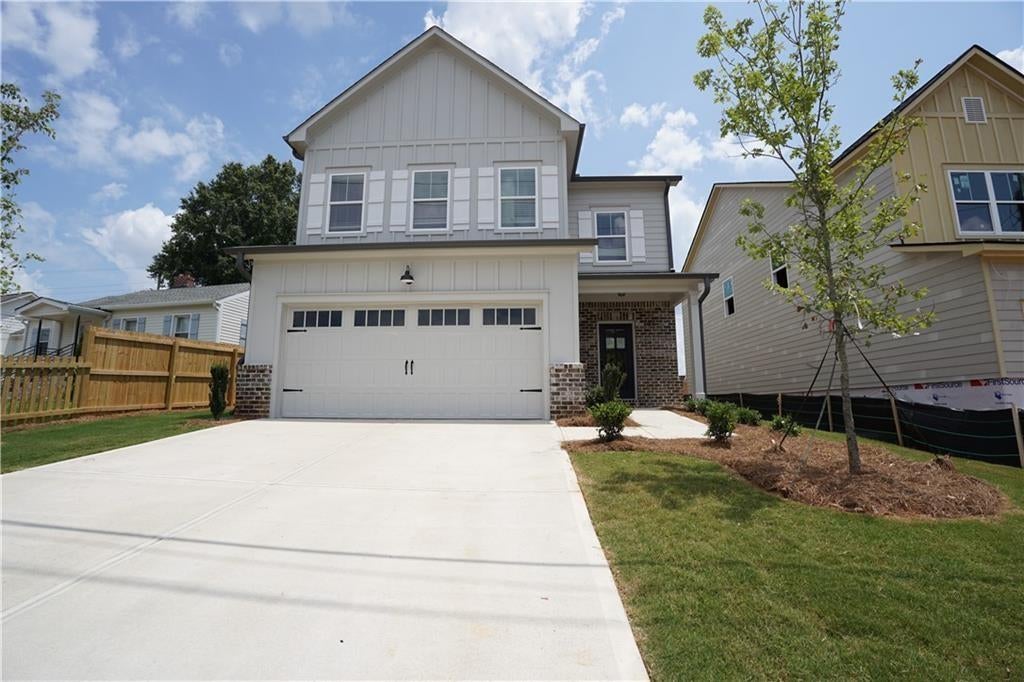 35 Aviation Rd SE