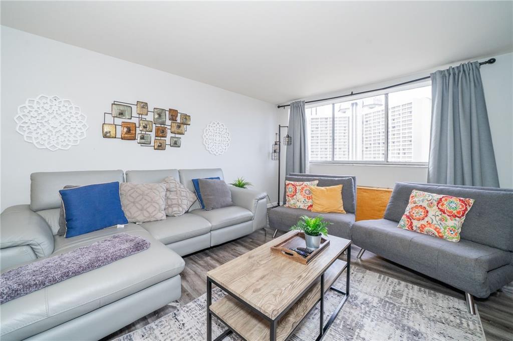 215 Piedmont Avenue NE 2108
