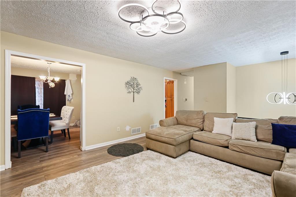 2970 Harper Valley Drive