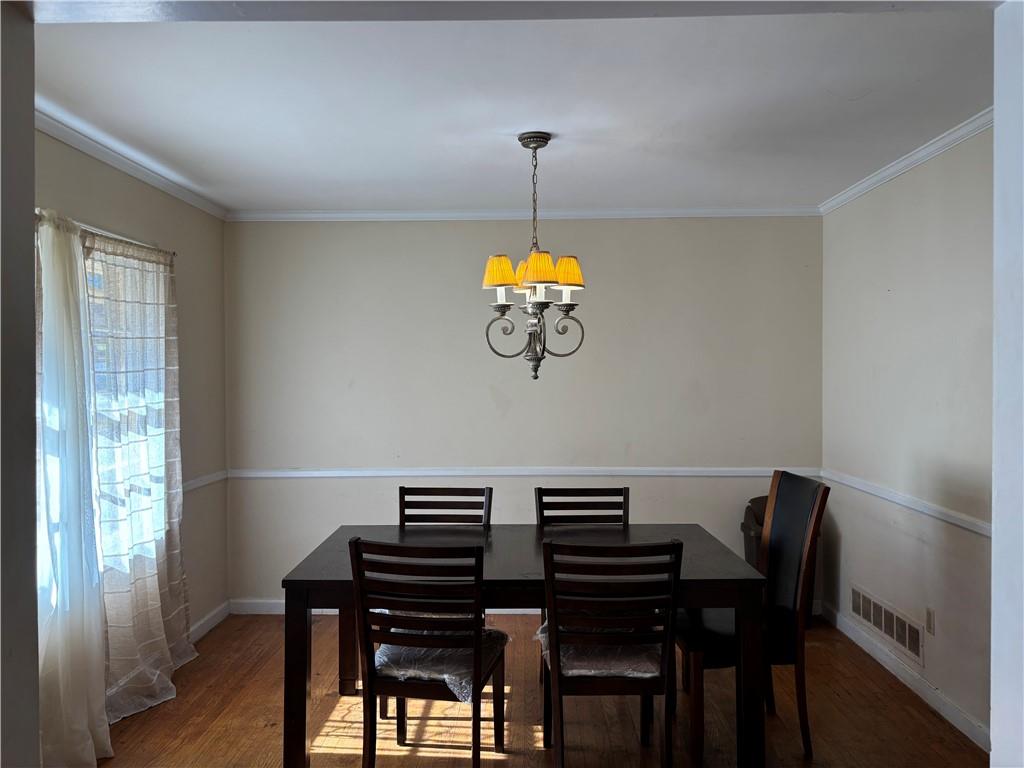 3265 Spreading Oak Drive SW