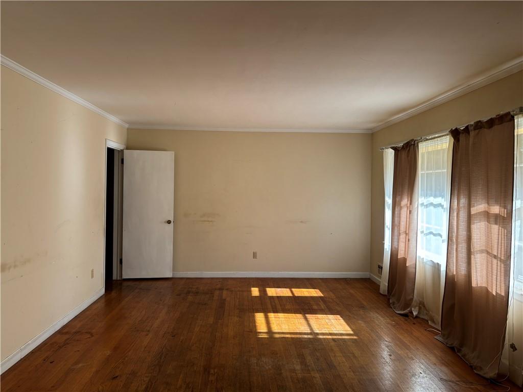 3265 Spreading Oak Drive SW