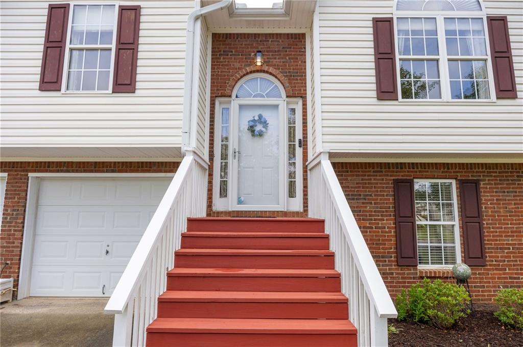19 Greenhouse Drive SE