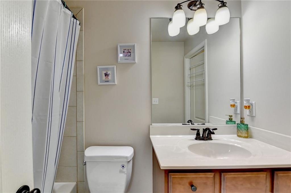 1370 Sunnys Halo Drive, Suwanee, Georgia image 38