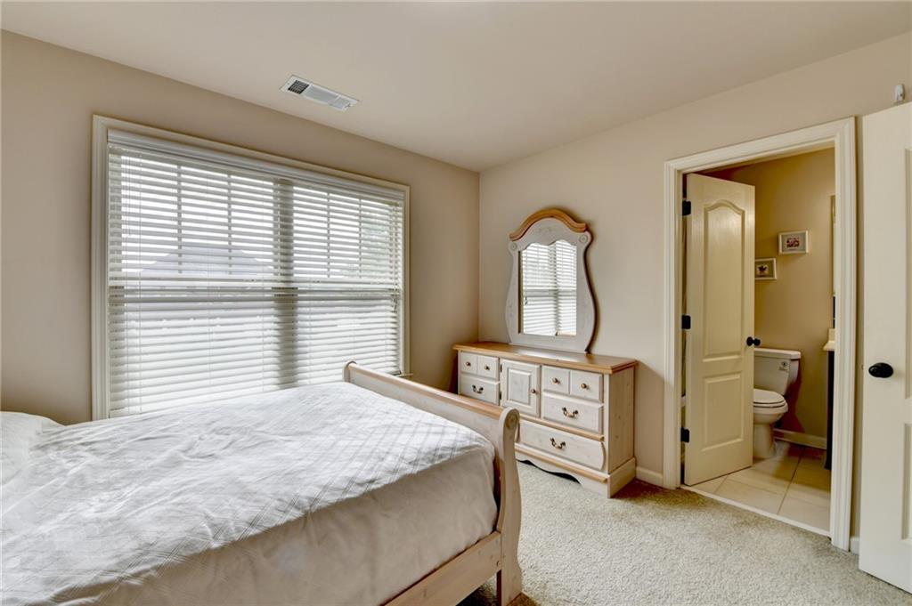 1370 Sunnys Halo Drive, Suwanee, Georgia image 37