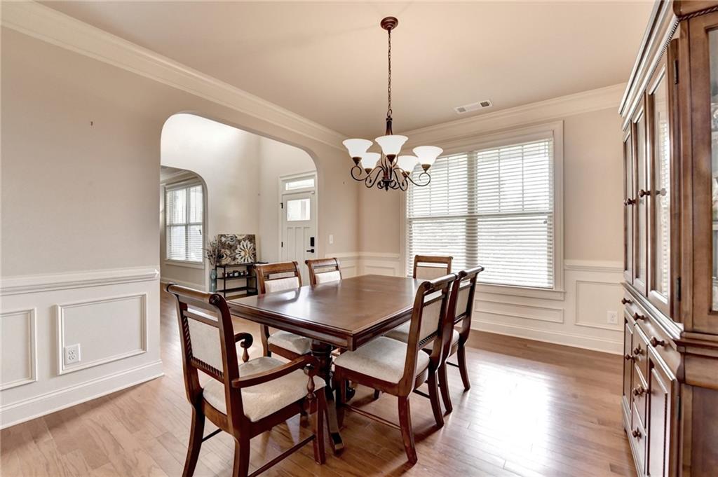 1370 Sunnys Halo Drive, Suwanee, Georgia image 9