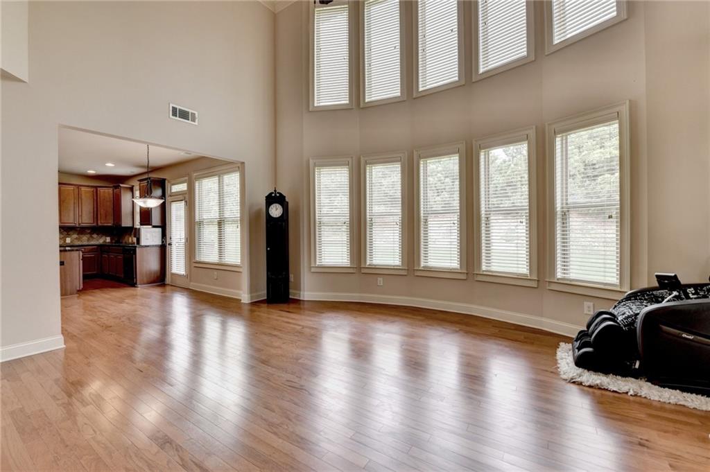 1370 Sunnys Halo Drive, Suwanee, Georgia image 13