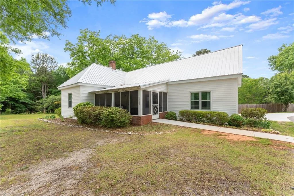 1519 New Hope Church Road