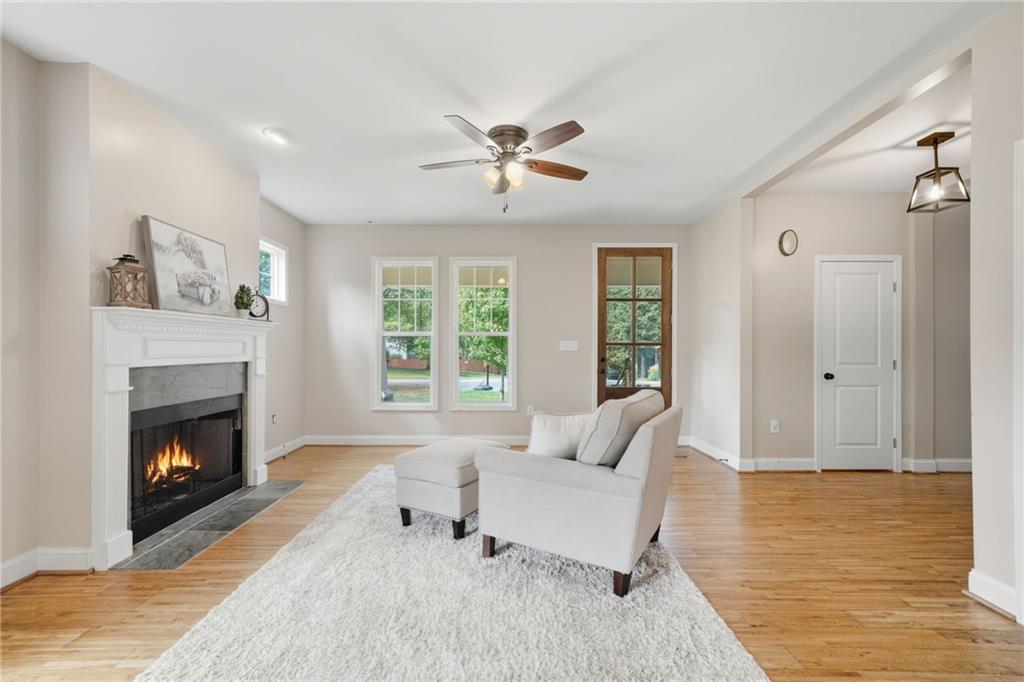 4060 Stephanie Court NW