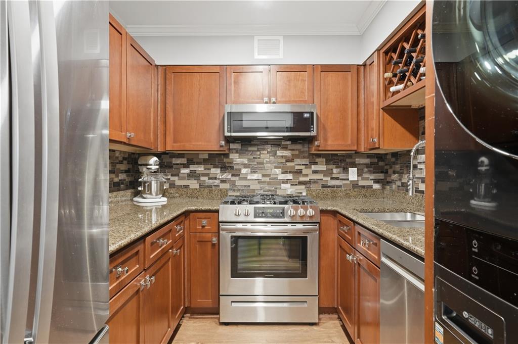2479 Peachtree Road NE 1401