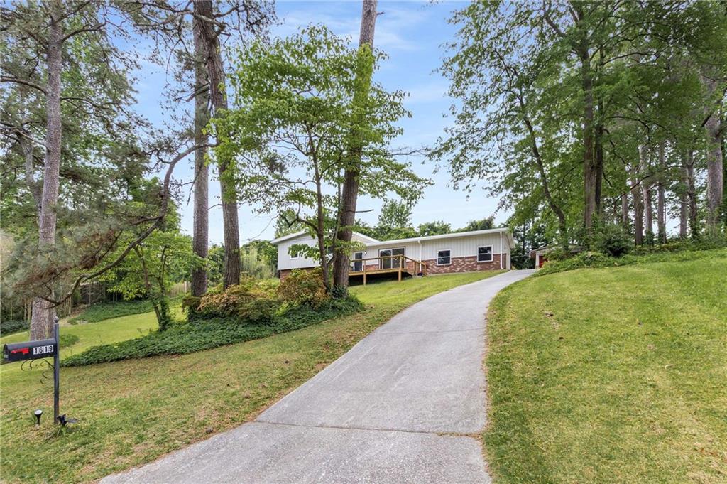 1619 Folkstone Road, Brookhaven, Georgia image 34