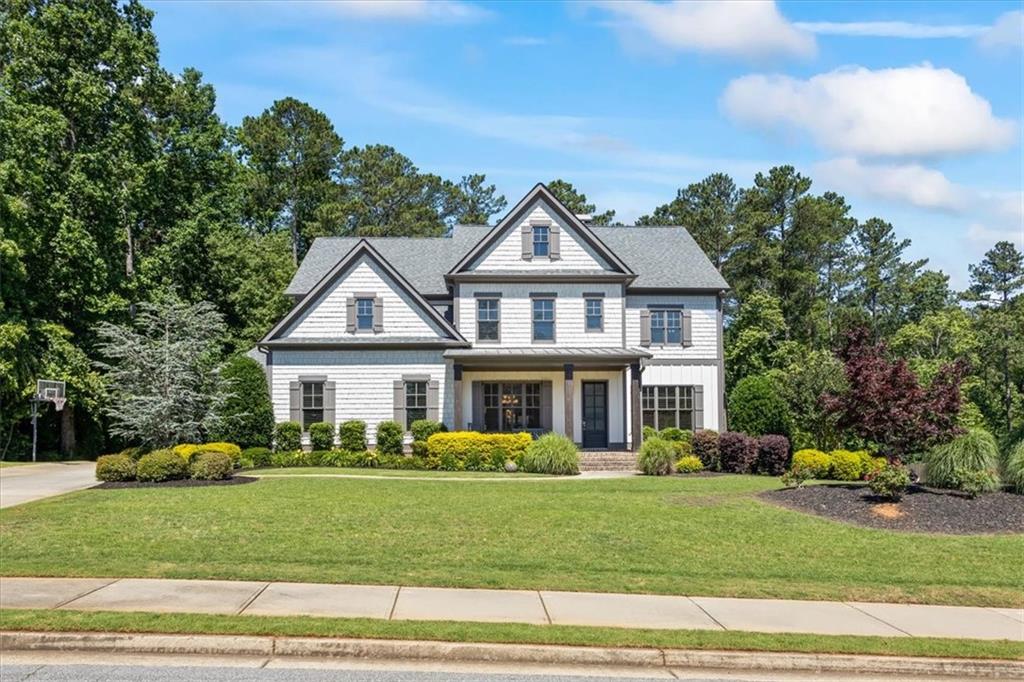 1205 Eagles Creek Court NW