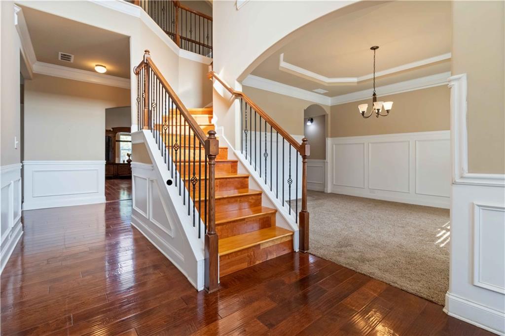 3776 LAKE HAVEN Way