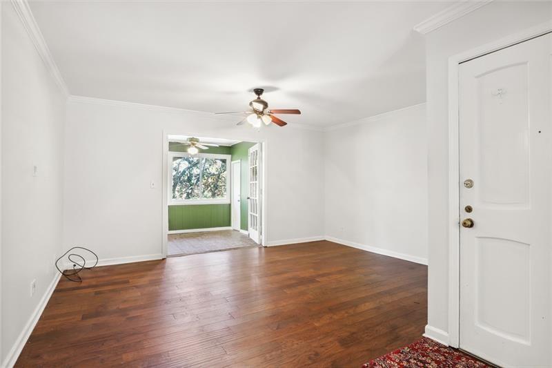75 Montre Square NW