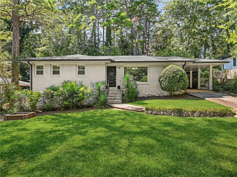 Homes For Sale - 1397 David Circle<br/> Decatur, GA 30032