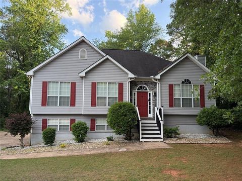 Homes For Sale - 4220 Wildrose Court<br/> Cumming, GA 30028