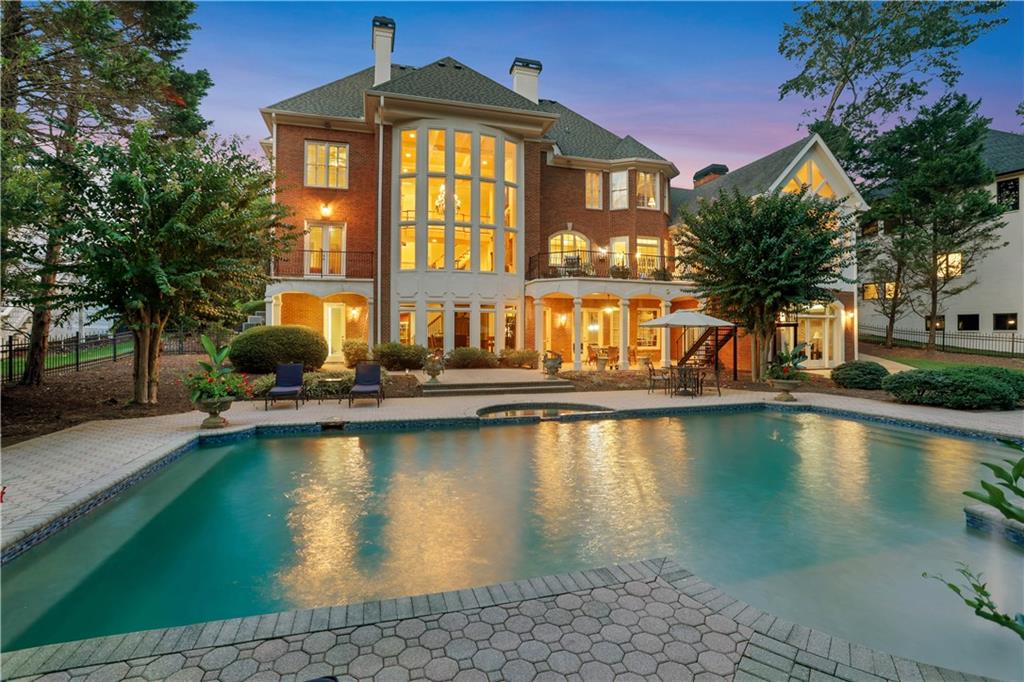 6450 Westchester Place