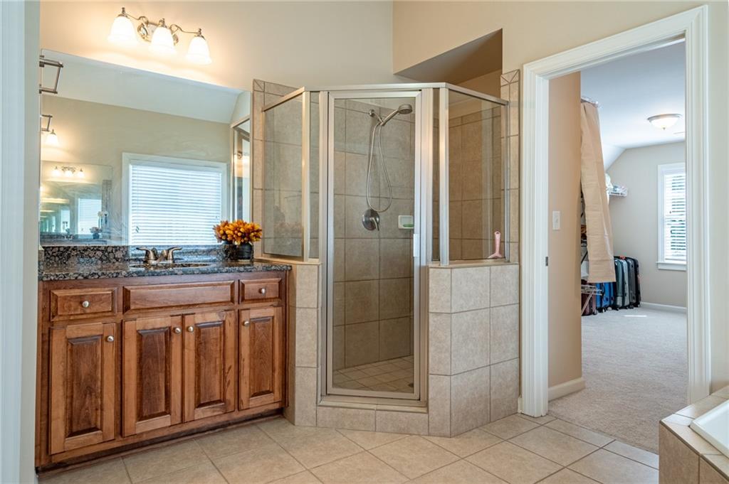 5650 Upper Creek Court, Suwanee, Georgia image 35