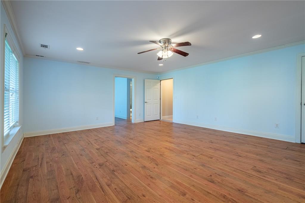 5650 Upper Creek Court, Suwanee, Georgia image 38