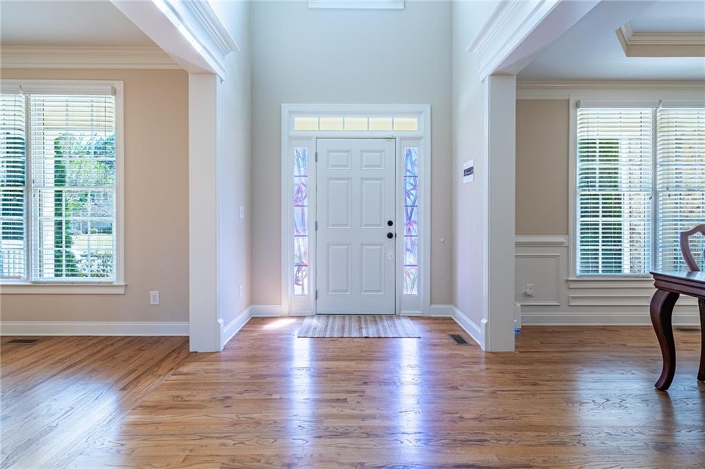 5650 Upper Creek Court, Suwanee, Georgia image 4