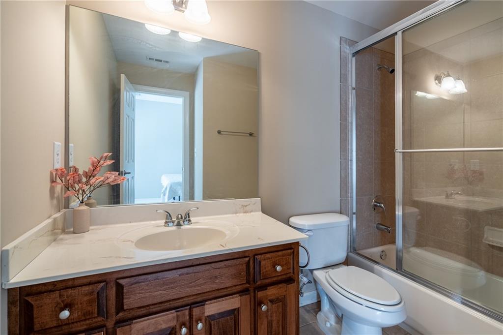 5650 Upper Creek Court, Suwanee, Georgia image 31