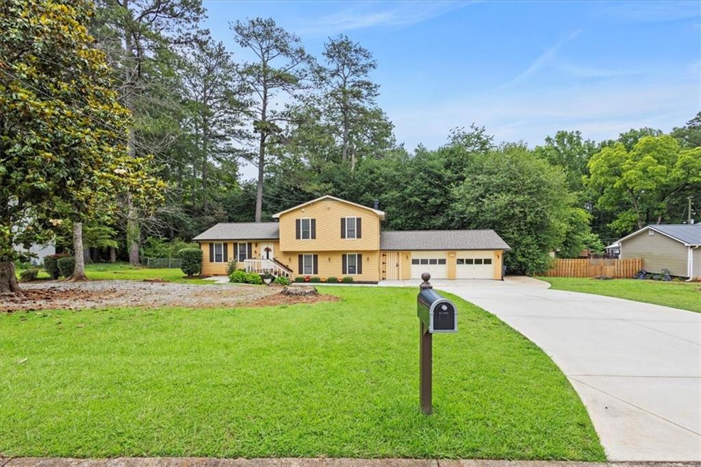 423 Mephisto Circle, Lawrenceville, Georgia image 5