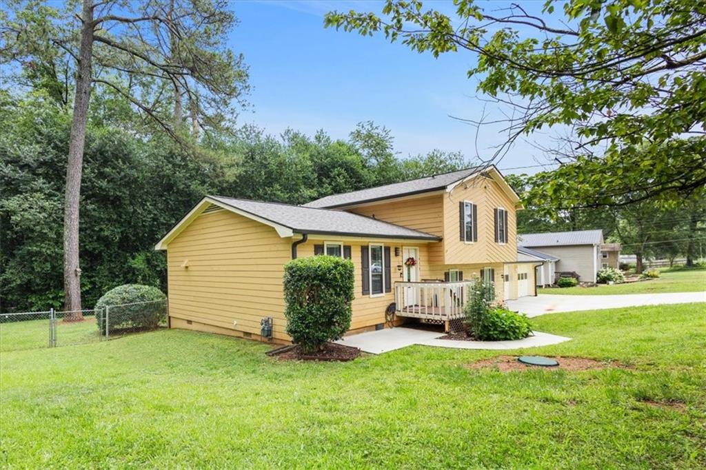 423 Mephisto Circle, Lawrenceville, Georgia image 3