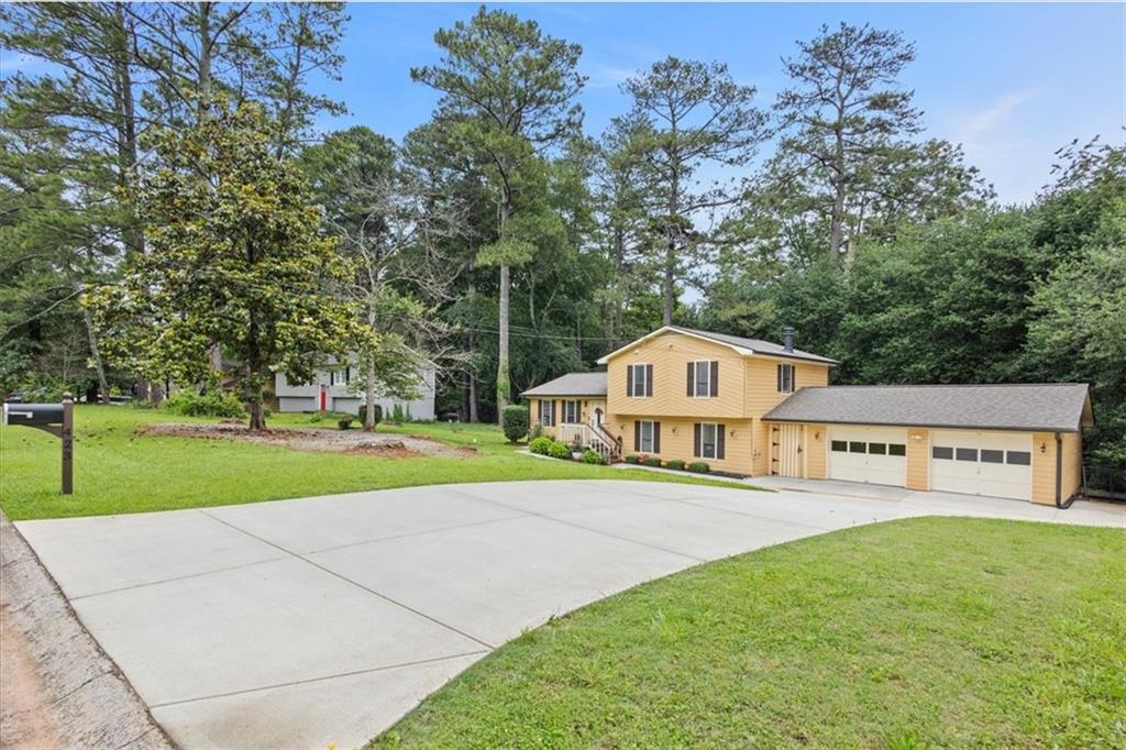 423 Mephisto Circle, Lawrenceville, Georgia image 6