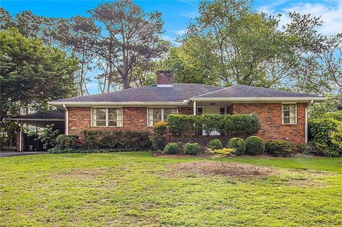 894 Nottingham Drive Avondale Estates GA 30002