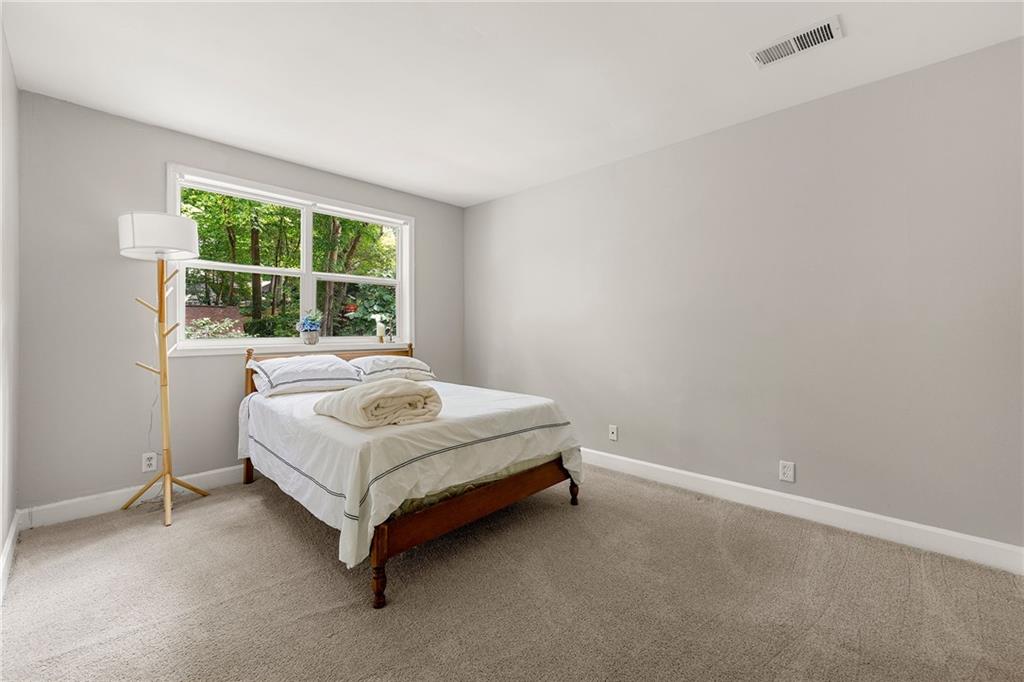 4018 Dunbarton Way, Roswell, Georgia image 22