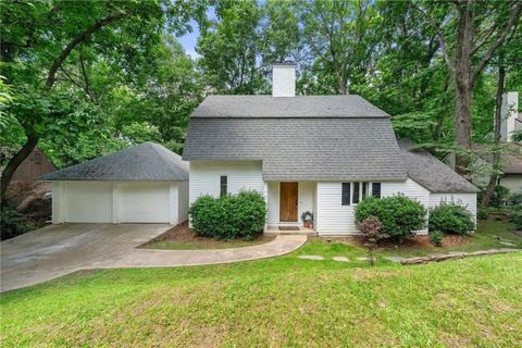 4018 Dunbarton Way NE Roswell GA 30075