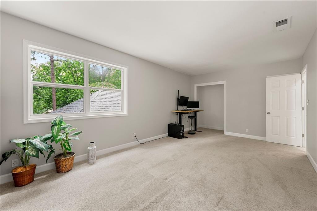 4018 Dunbarton Way, Roswell, Georgia image 20