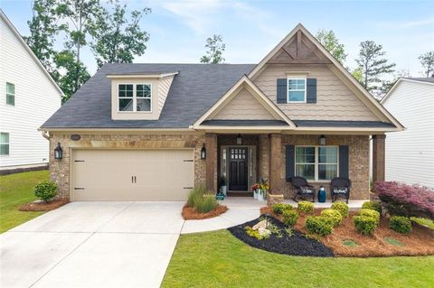Homes For Sale - 4745 Sandy Creek Drive<br/> Cumming, GA 30028
