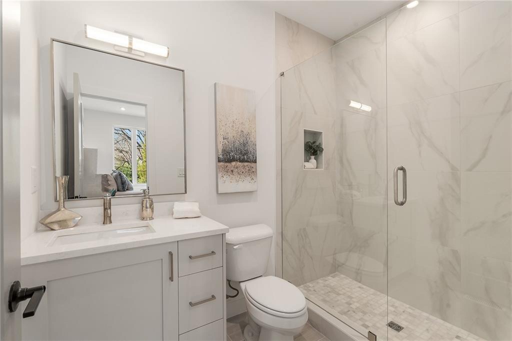1237 Memorial Drive #402, Atlanta, Georgia image 4
