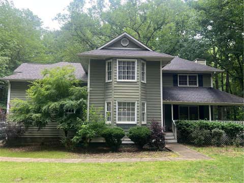 Homes For Sale - 105 Flat Creek Court<br/> Fayetteville, GA 30214